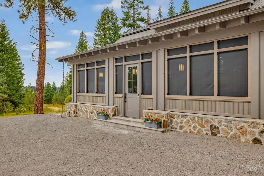 16 Vernon Ct., McCall, ID 83638 - #2