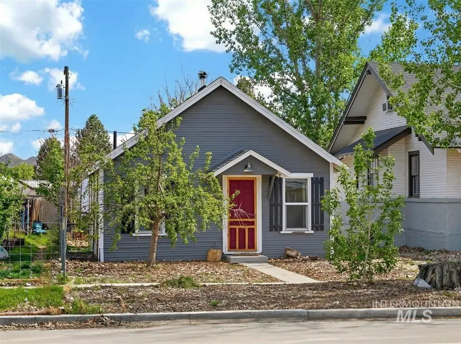 722 S Washington, Emmett, ID 83617 - #3