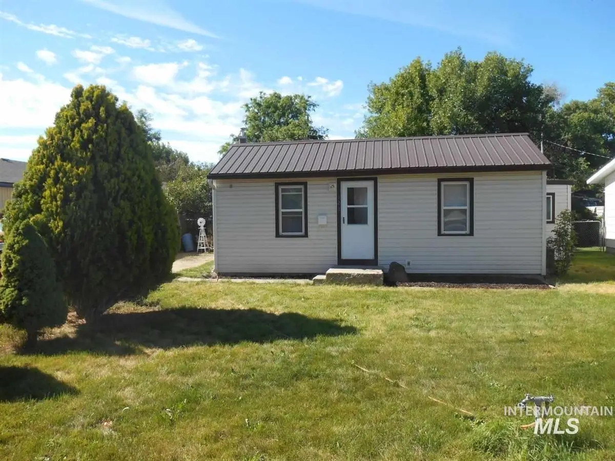 127 Shoshone Ave, Nampa, ID 83651 - #1