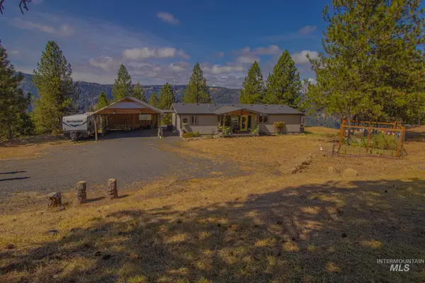 5190 Lakeview Rd, Orofino, ID 83544
