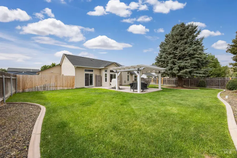 440 E Northridge Dr, Kuna, ID 83634 - #3