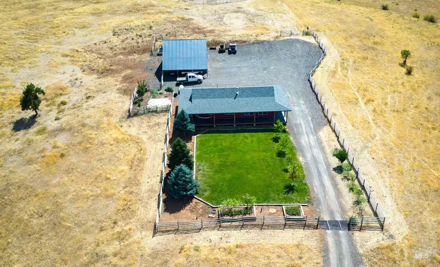 2115 Kilborn Ln, Mesa, ID 83643 - #3