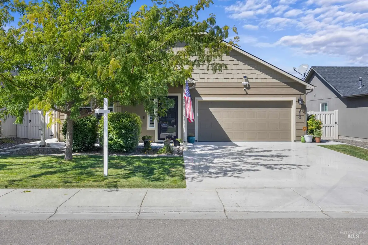 310 S Voyage Ave, Caldwell, ID 83605 - #1