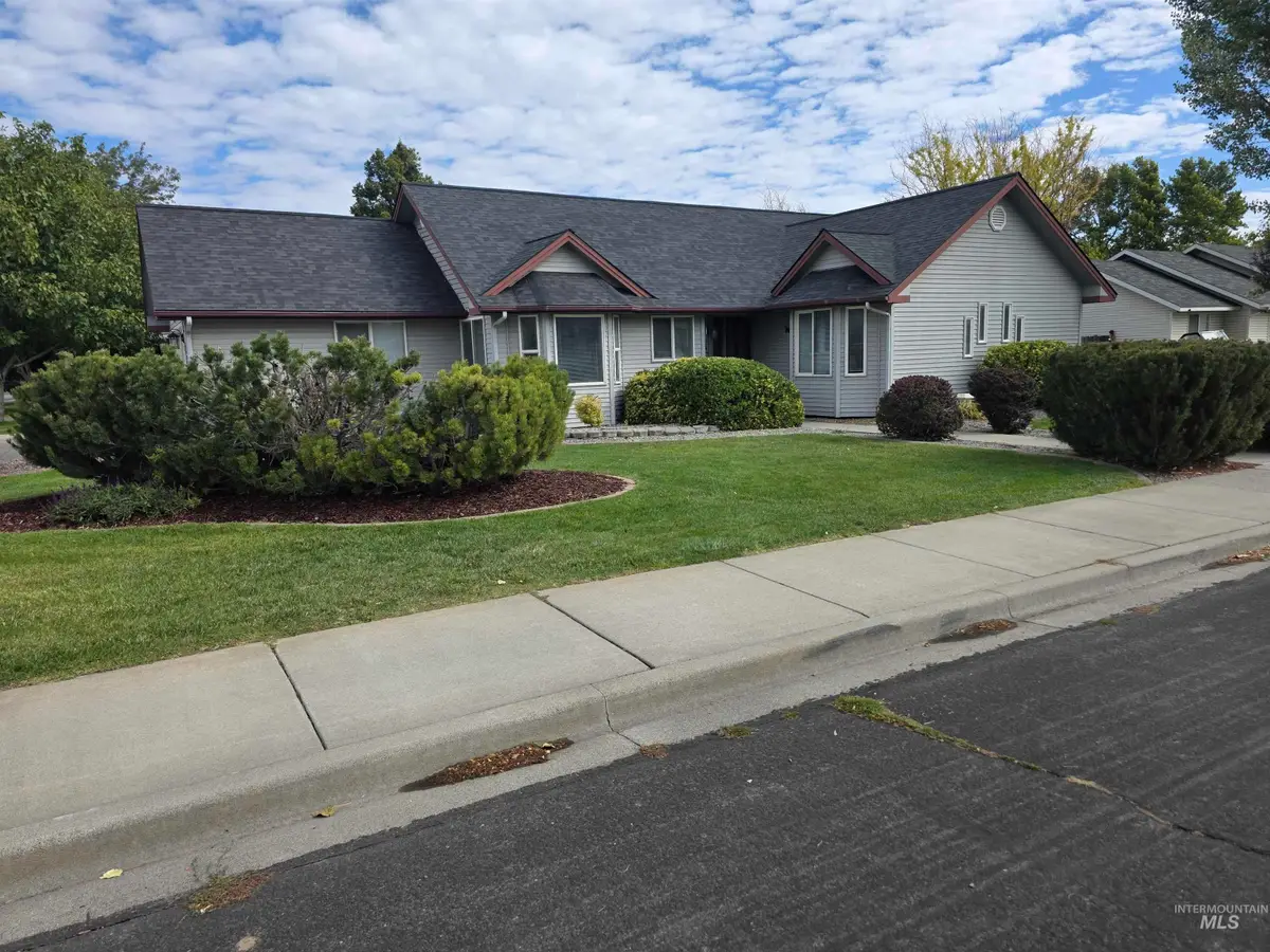 2657 4th Ave. East, Twin Falls, ID 83301 - #1