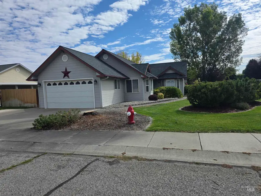 2657 4th Ave. East, Twin Falls, ID 83301 - #2