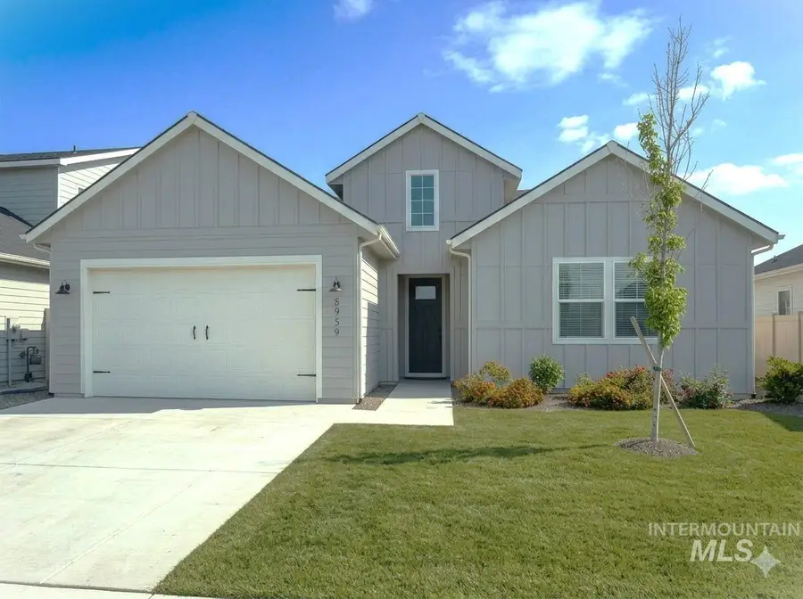 8959 W Moon River Dr, Star, ID 83669 - #2