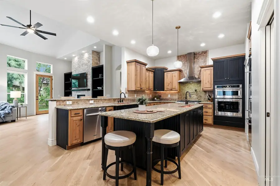 1650 S Stream Pointe Ln, Eagle, ID 83616 - #3