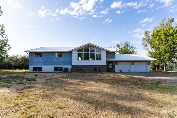 1296 E 4400 N, Buhl, ID 83316