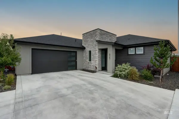 8361 W Meltwater Ln, Eagle, ID 83616