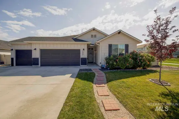 2900 N Sunset Farm Avenue, Kuna, ID 83634