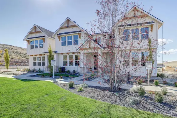 6276 N Holly Springs Ln, Eagle, ID 83616