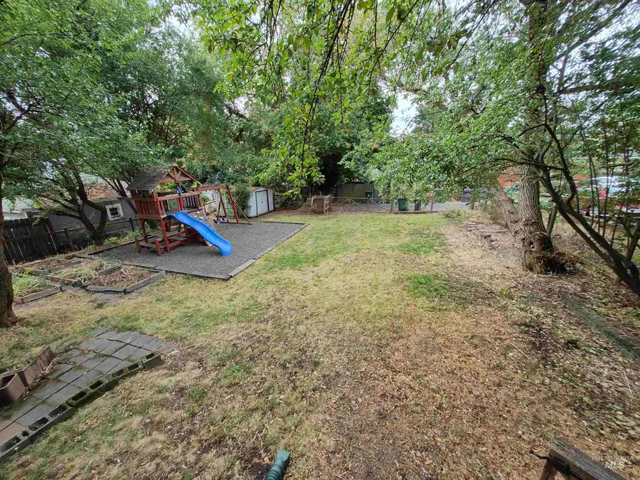 1013 Logan, Moscow, ID 83843 - #3