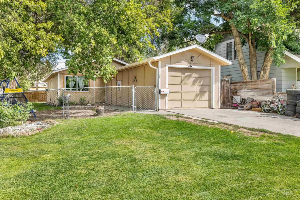 120 E Avenue C, Jerome, ID 83338 - #1