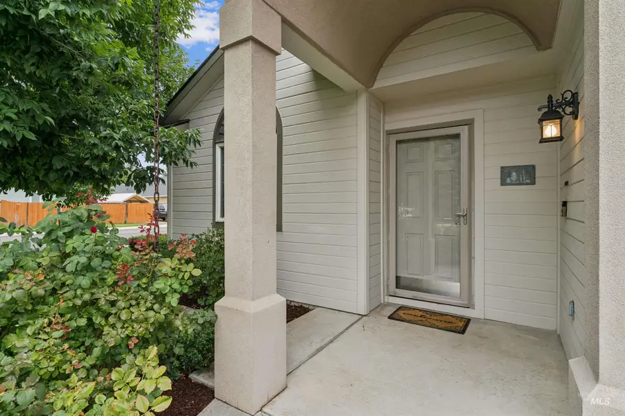 232 Taurus Way, Star, ID 83669 - #2