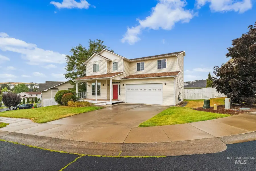 225 Sanna Court, Pullman, WA 99163 - #2