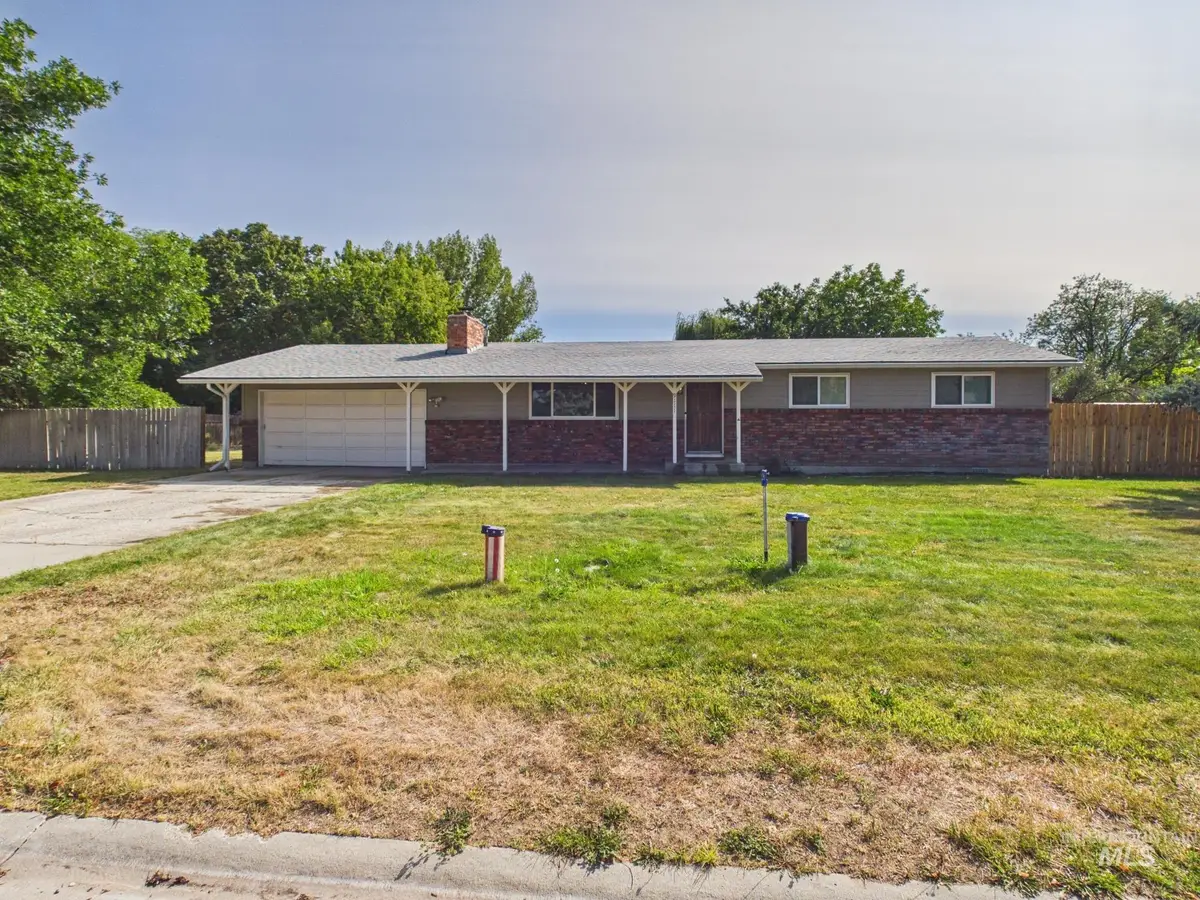 9111 W Teakwood Dr, Boise, ID 83709 - #1