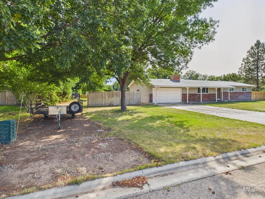 9111 W Teakwood Dr, Boise, ID 83709 - #2