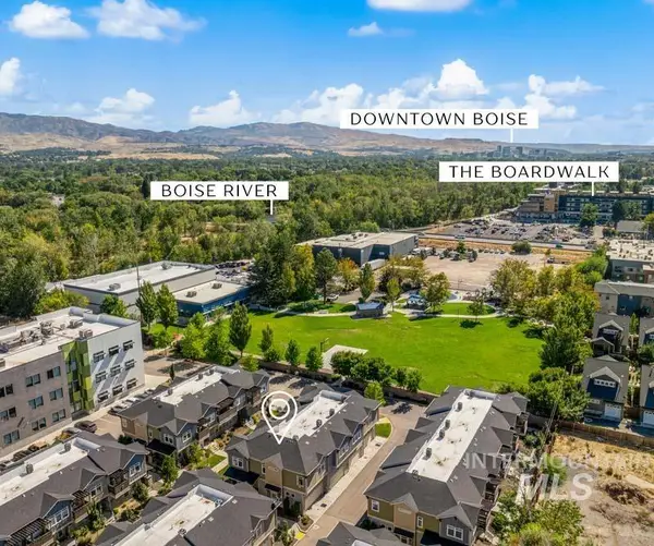4264 N Reed Ln, Garden City, ID 83714