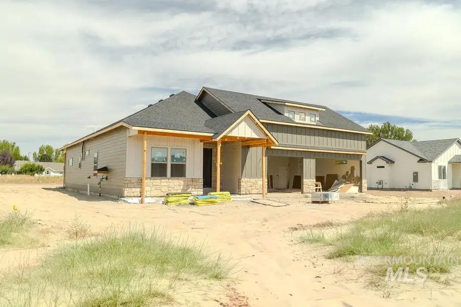 1016 E Coventry Ln, Burley, ID 83318 - #2