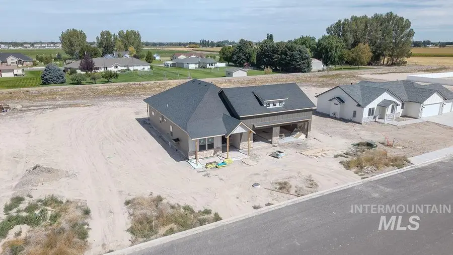1016 E Coventry Ln, Burley, ID 83318 - #3