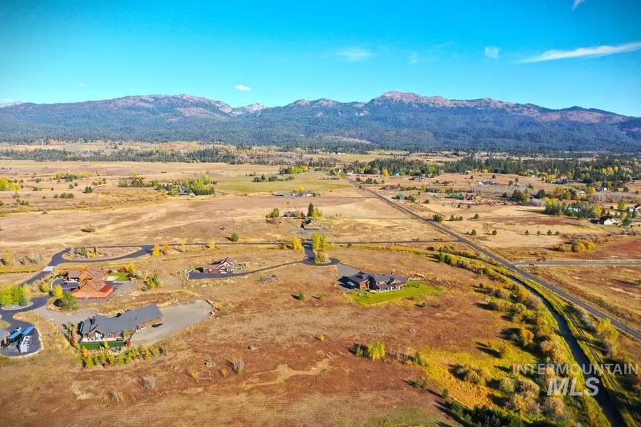 6 Michelle Place, McCall, ID 83638 - #2