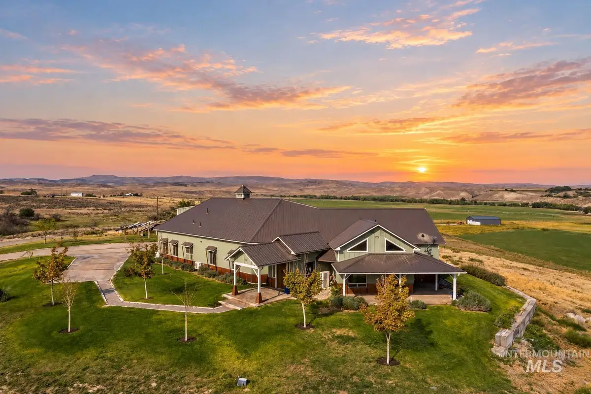 1030 Desert Glen Rd, Adrian, OR 97901 - #1