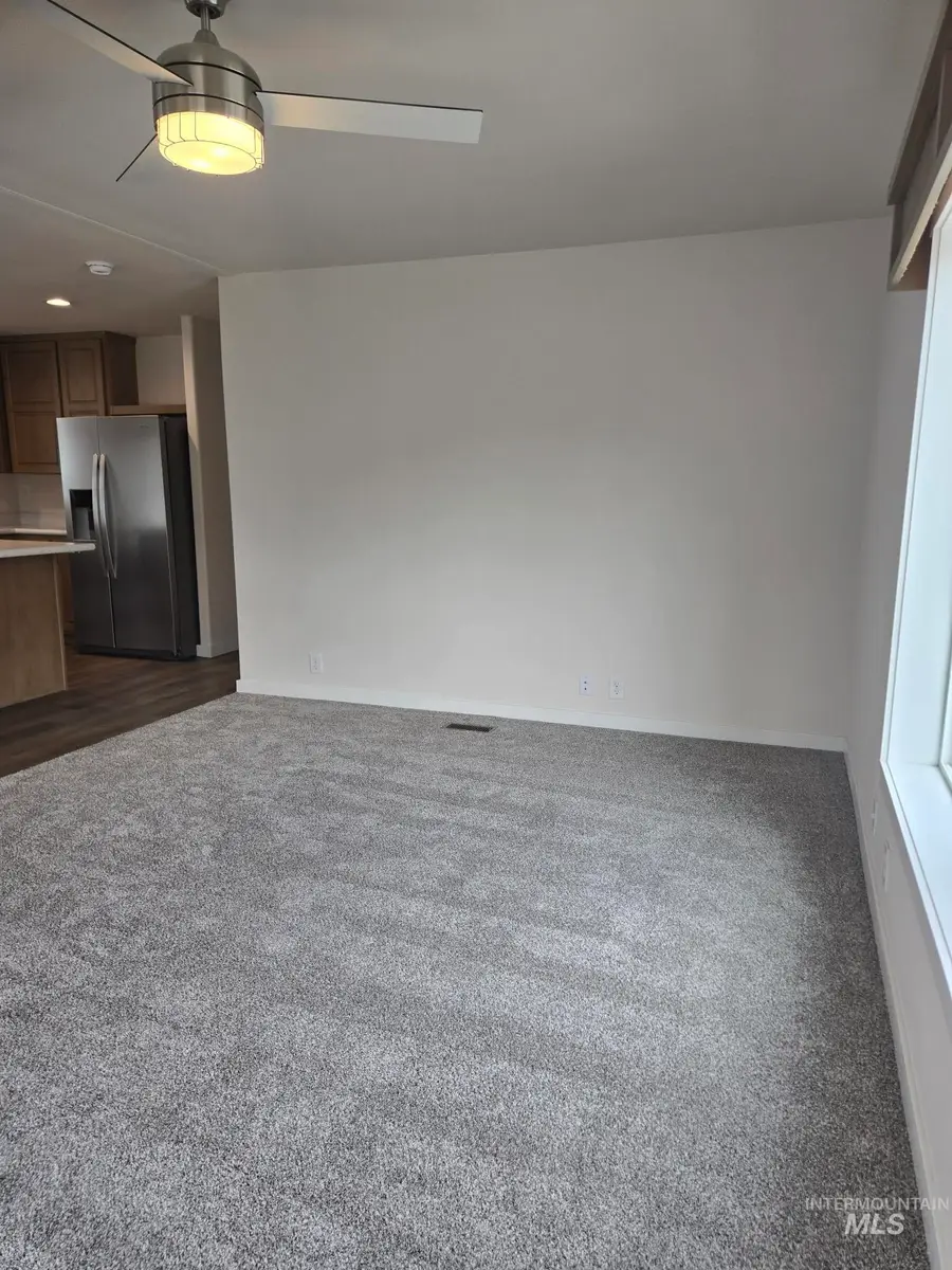 2401 S. Owyhee #50, Boise, ID 83704 - #3