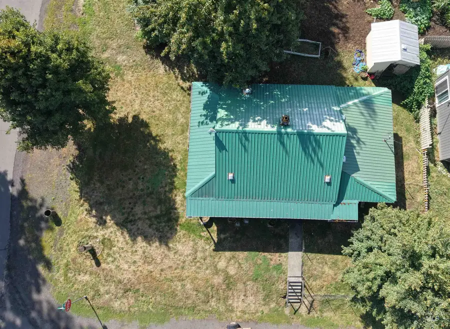 202 Hill St, Kamiah, ID 83856 - #2