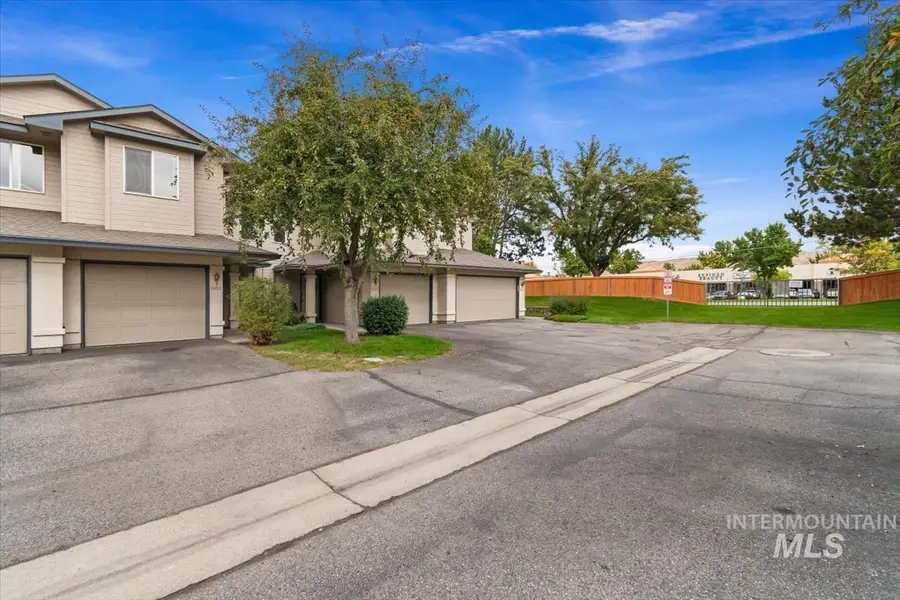 5852 N Cobbler Lane, Boise, ID 83703 - #3