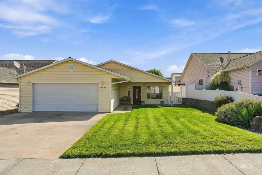 1031 Liberty Dr, Clarkston, WA 99403 - #2