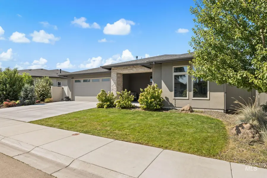 2319 S Steichen Way, Meridian, ID 83642 - #2