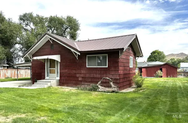 370 Smith St, Vale, OR 97918
