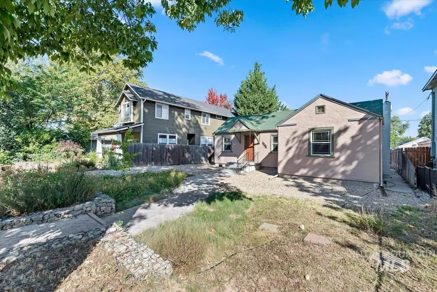 6210 W Primrose St, Boise, ID 83704 - #2