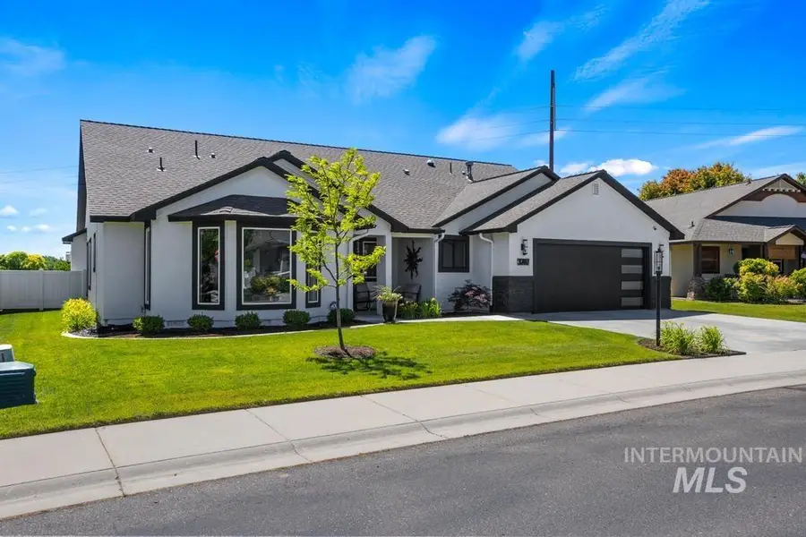 3707 S Edgeview Dr, Nampa, ID 83686 - #2