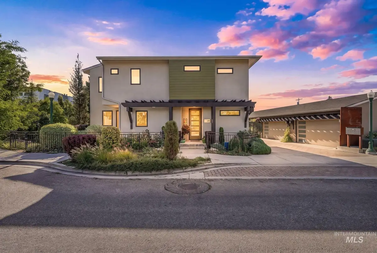 315 E 36th St, Garden City, ID 83714 - #1