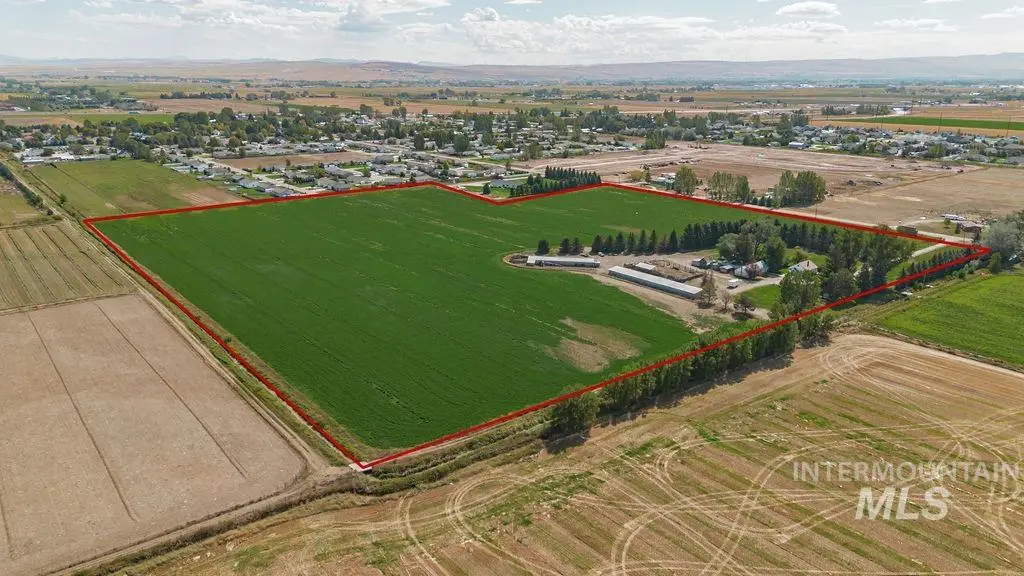 2025 97th, Idaho Falls, ID 83401 - #1