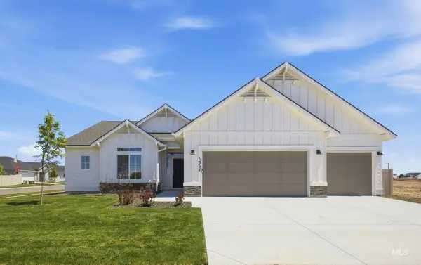 1770 Dyer St, Middleton, ID 83644