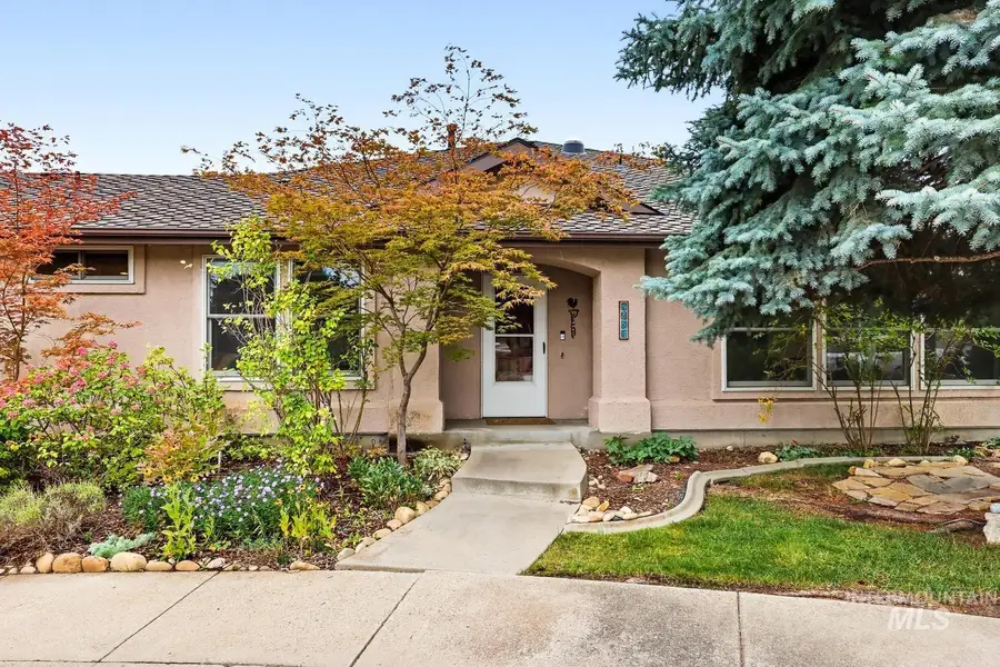 4854 Lakeview Place, Garden City, ID 83714 - #3