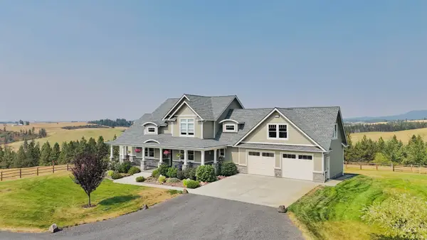 1726 Little Bear Ridge Rd, Troy, ID 83871