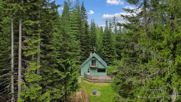 4715 Freeman Creek Rd, Lenore, ID 83541