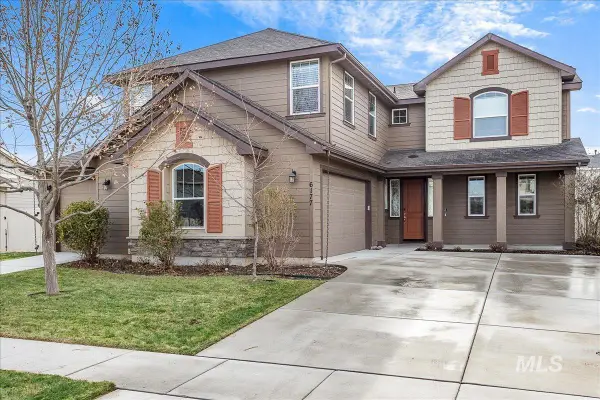 6177 E Canyon Crossing Dr, Nampa, ID 83687