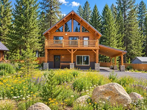 1413 Stone Ln, McCall, ID 83638