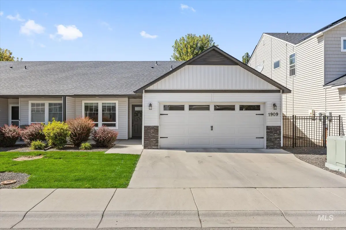 1909 N Marnita Ave, Meridian, ID 83646 - #1