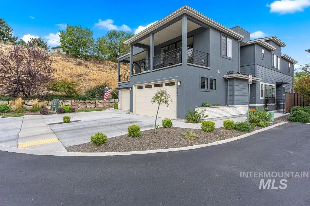 3277 S Sedgebrook Ln, Eagle, ID 83616 - #1