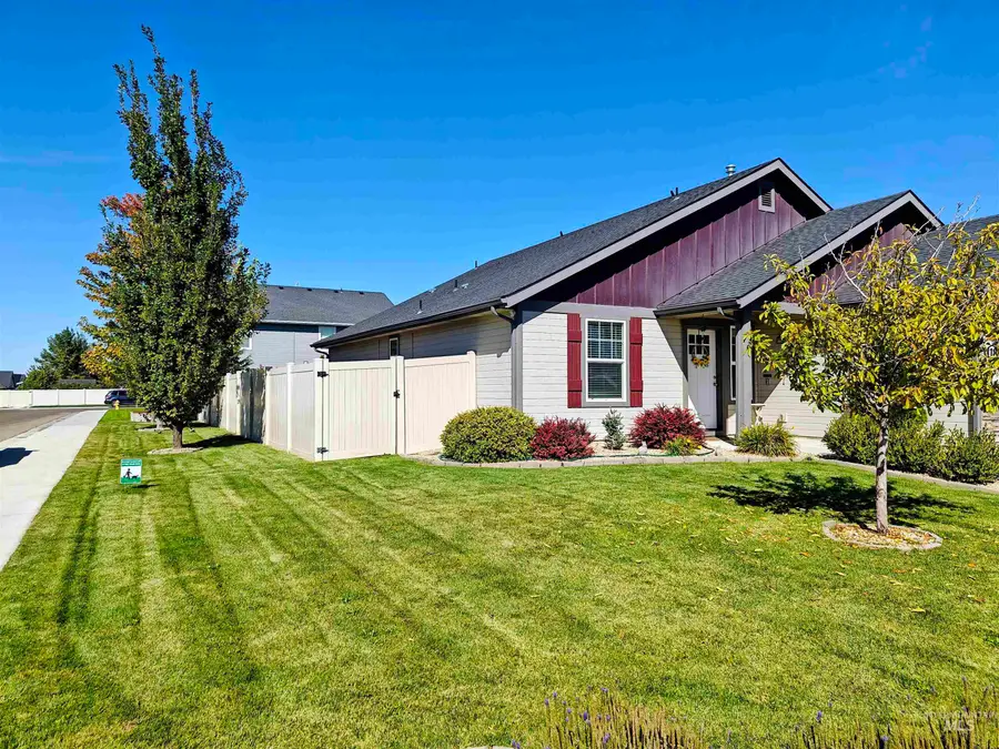11180 W Aquila St, Nampa, ID 83651 - #3