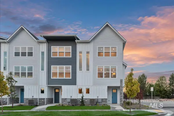 1044 W Melrose St, Boise, ID 83706