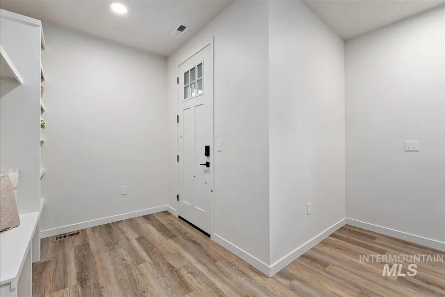 1044 W Melrose St, Boise, ID 83706 - #3