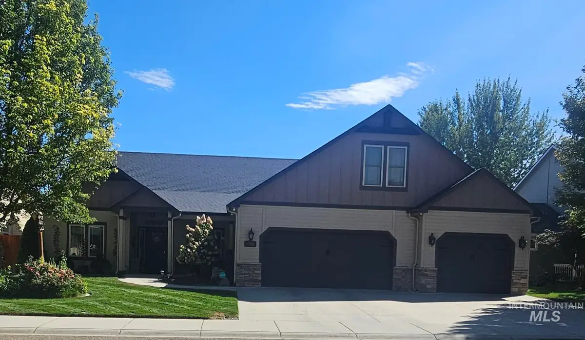 3712 N Twin Eagles Way, Meridian, ID 83646 - #1