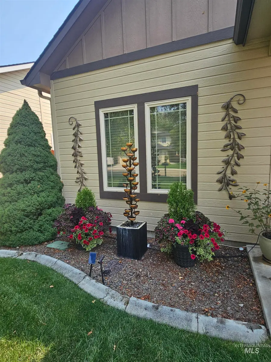 3712 N Twin Eagles Way, Meridian, ID 83646 - #2
