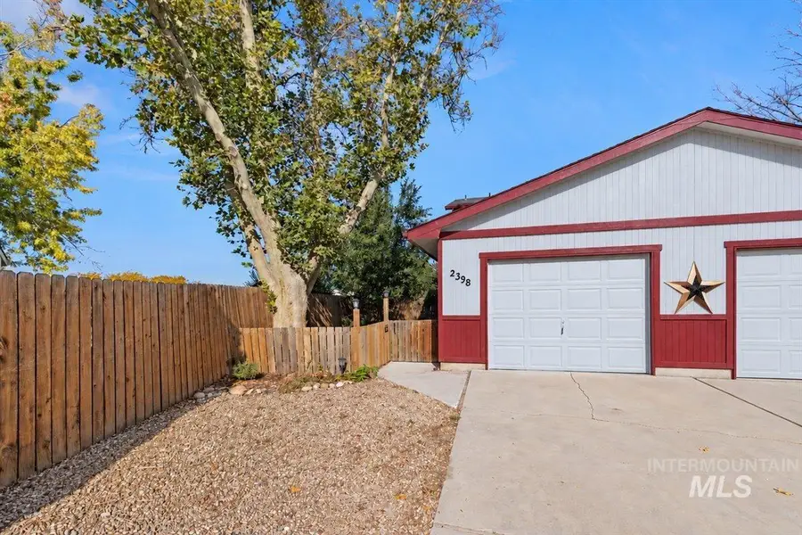 2398 W Panama St, Boise, ID 83705 - #2